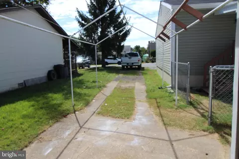 18 Compression, Middle River, MD 21220 photo 10