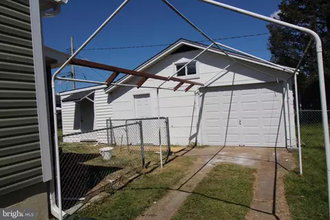 18 Compression, Middle River, MD 21220 photo 11