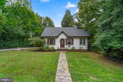 73 Cedar Ave, Towson, MD 21286