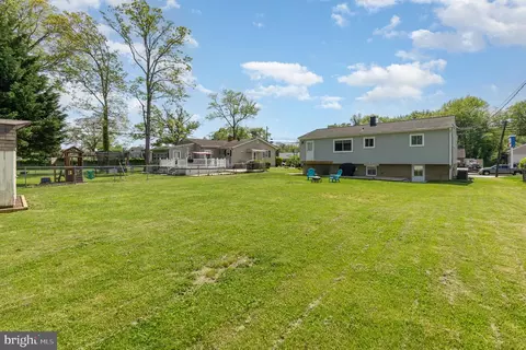 Exterior - 405 Bowleys Quarters Rd, Middle River, MD 21220 photo 3 of 4