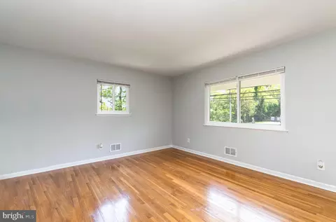 Living - 405 Bowleys Quarters Rd, Middle River, MD 21220 photo 1 of 2