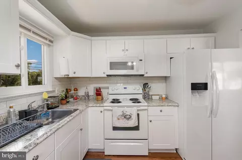 Kitchen - 405 Bowleys Quarters Rd, Middle River, MD 21220 photo 2 of 2