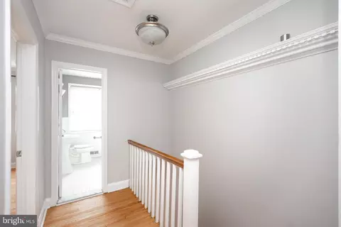 Entry Way - 173 Dumbarton Rd, Baltimore, MD 21212 photo 3 of 3