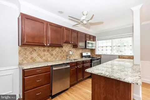 Kitchen - 173 Dumbarton Rd, Baltimore, MD 21212 photo 1 of 2