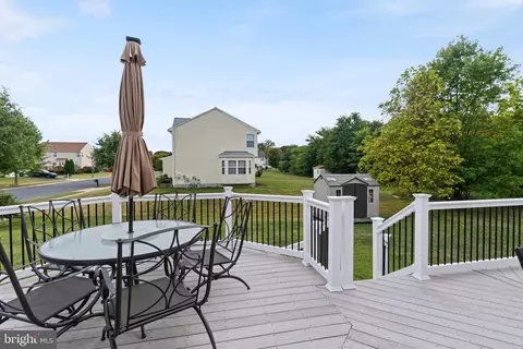 1 Bayview, Essex, MD 21221 photo 27