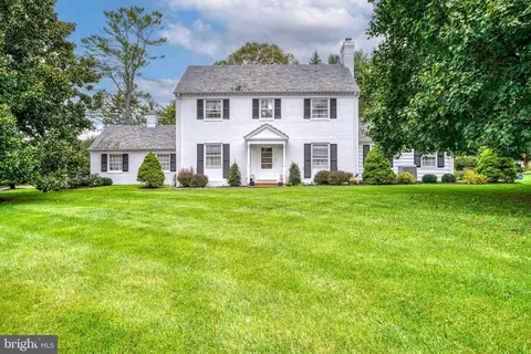 502 Surrey Rd, Lutherville Timonium, MD 21093