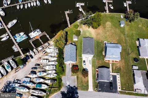 View/Area - 7202 Waldman Ave, Sparrows Point, MD 21219 photo 11 of 12
