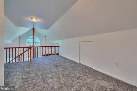 Entry Way - 7202 Waldman Ave, Sparrows Point, MD 21219 photo 11 of 11