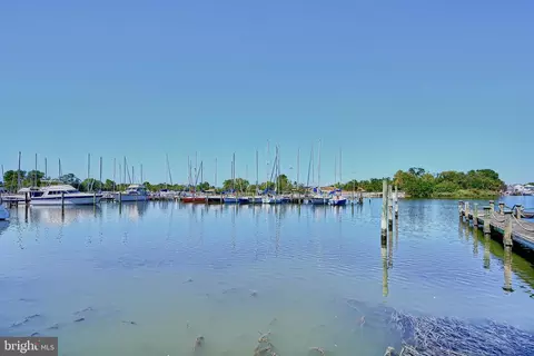 View/Area - 7202 Waldman Ave, Sparrows Point, MD 21219 photo 9 of 12