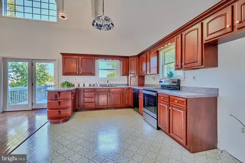 Kitchen - 7202 Waldman Ave, Sparrows Point, MD 21219 photo 1 of 4