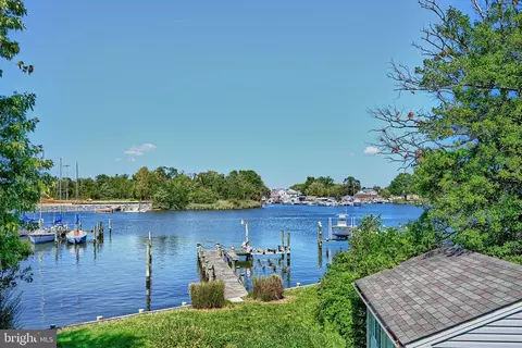 View/Area - 7202 Waldman Ave, Sparrows Point, MD 21219 photo 7 of 12