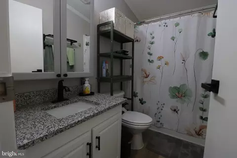 3302 Jonquil Ln, Middle River, MD 21220 photo 18