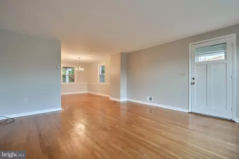 1141 Glendale Rd, Baltimore, MD 21239 photo 4