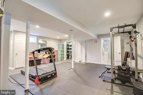 800 S S Beechfield Ave, Baltimore, MD 21229 photo 37