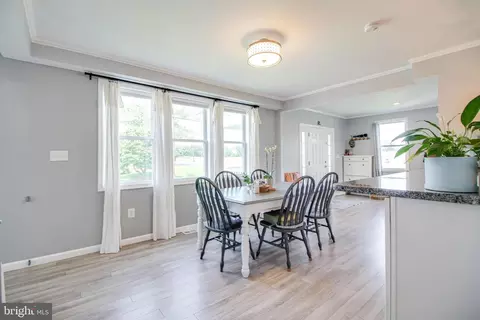 800 S S Beechfield Ave, Baltimore, MD 21229 photo 9