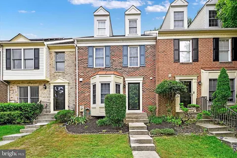 3 Preakness Ct, Owings Mills, MD 21117