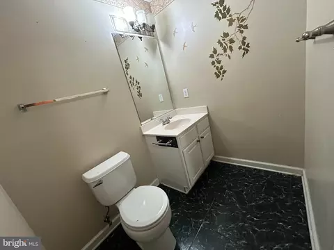 7624 Gladstone Rd, Windsor Mill, MD 21244 photo 31
