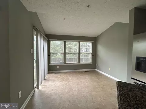 7624 Gladstone Rd, Windsor Mill, MD 21244 photo 9