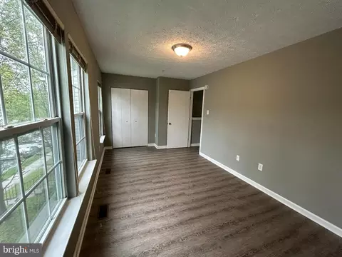 7624 Gladstone Rd, Windsor Mill, MD 21244 photo 17