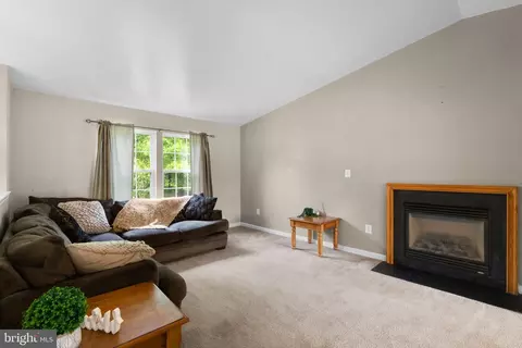 107 A Oak Ave, Sparrows Point, MD 21219 photo 2