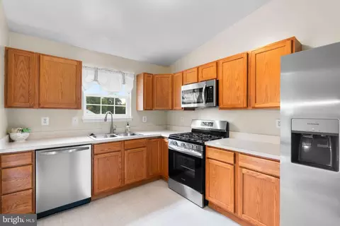 107 A Oak Ave, Sparrows Point, MD 21219 photo 4