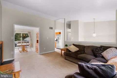 107 A Oak Ave, Sparrows Point, MD 21219 photo 8