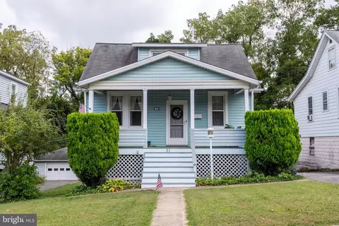 51 Edmondson Ridge Rd, Catonsville, MD 21228