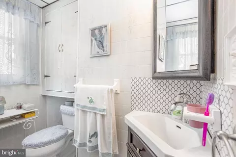 7003 N Point Rd, Sparrows Point, MD 21219 photo 16