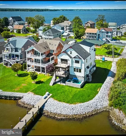 9111 Cuckold Point Rd, Sparrows Point, MD 21219