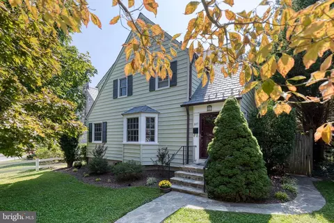 107 Armagh Dr, Baltimore, MD 21212