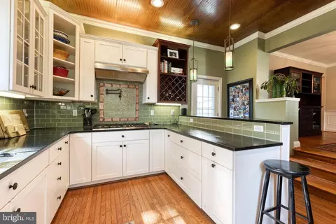 107 Armagh Dr, Baltimore, MD 21212 photo 14