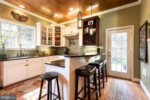 107 Armagh Dr, Baltimore, MD 21212 photo 10