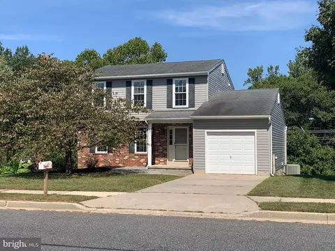 9706 Hickoryhurst Dr, Nottingham, MD 21236