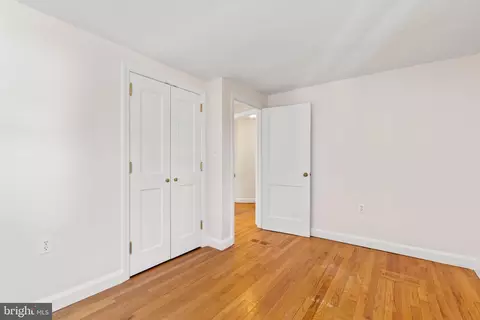 Bedroom - 514 Murdock Rd, Baltimore, MD 21212 photo 6 of 8