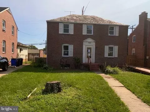 7025 Alden Rd, Pikesville, MD 21208