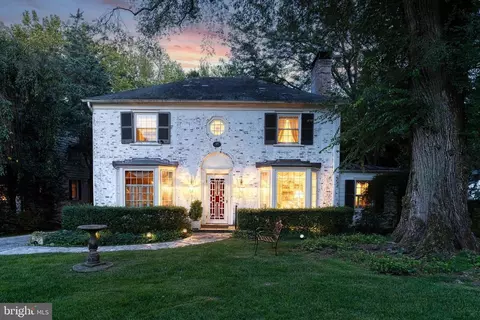 6425 Murray Hill Rd, Baltimore, MD 21212