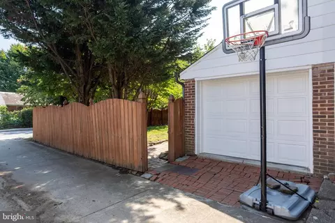 Exterior - 230 Regester Ave, Baltimore, MD 21212 photo 12 of 12