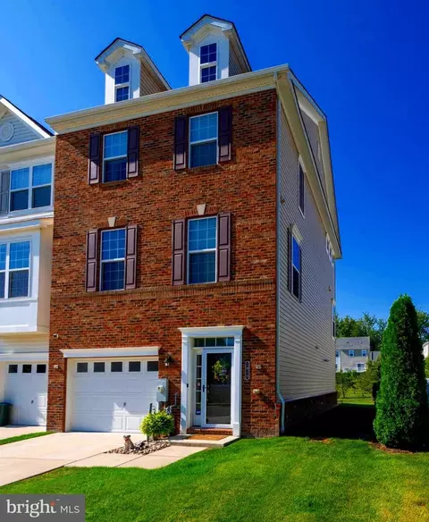 1010 Windlass Glen Rd, Middle River, MD 21220