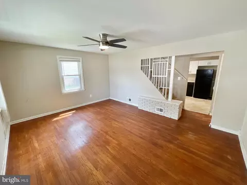 Living - 207 4th, Lansdowne, MD 21227 photo 1 of 4