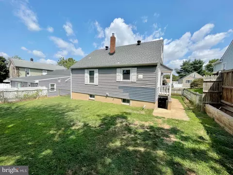 Exterior - 207 4th, Lansdowne, MD 21227 photo 4 of 4