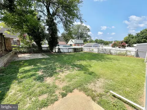Exterior - 207 4th, Lansdowne, MD 21227 photo 3 of 4