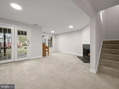 2112 Heritage Dr, Baltimore, MD 21209 photo 27