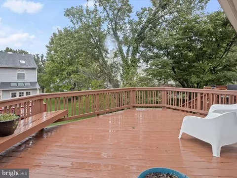 2112 Heritage Dr, Baltimore, MD 21209 photo 33