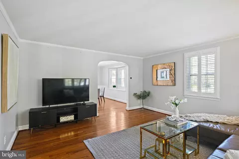 Living - 6100 Edmondson Ave, Catonsville, MD 21228 photo 1 of 1