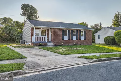 10 Aldersgate Ct, Randallstown, MD 21133