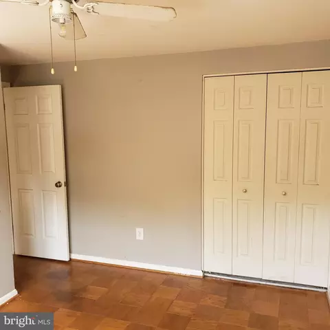 950 Circle, Halethorpe, MD 21227 photo 13
