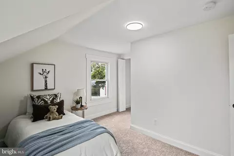 304 Fifth Ave, Lansdowne, MD 21227 photo 11