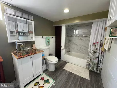 Bath - 2129 E Boundary Ave, Rosedale, MD 21237 photo 1 of 1