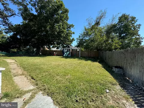 Exterior - 2129 E Boundary Ave, Rosedale, MD 21237 photo 2 of 3