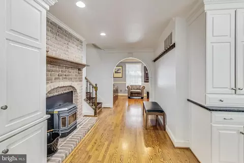 Entry Way - 14611 Manor Rd, Phoenix, MD 21131 photo 3 of 6